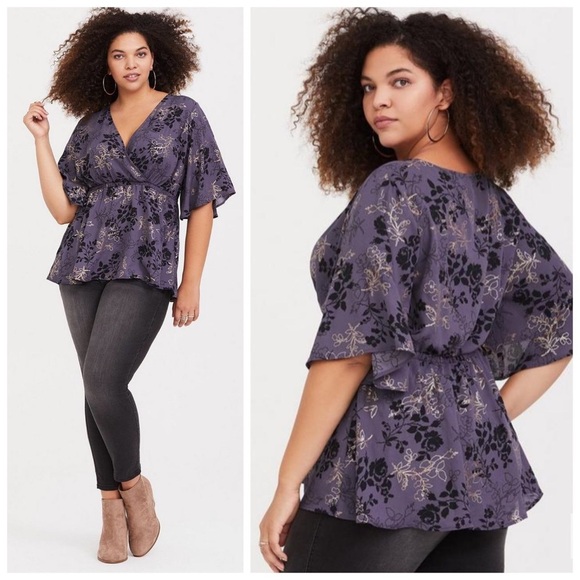 Torrid Lily Babydoll Georgette Surplice Bell Sleeve Top in Holiday Rose - Picture 4 of 12